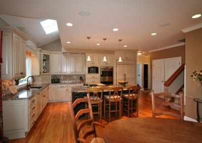 Kitchen Cabinet Resurfacing